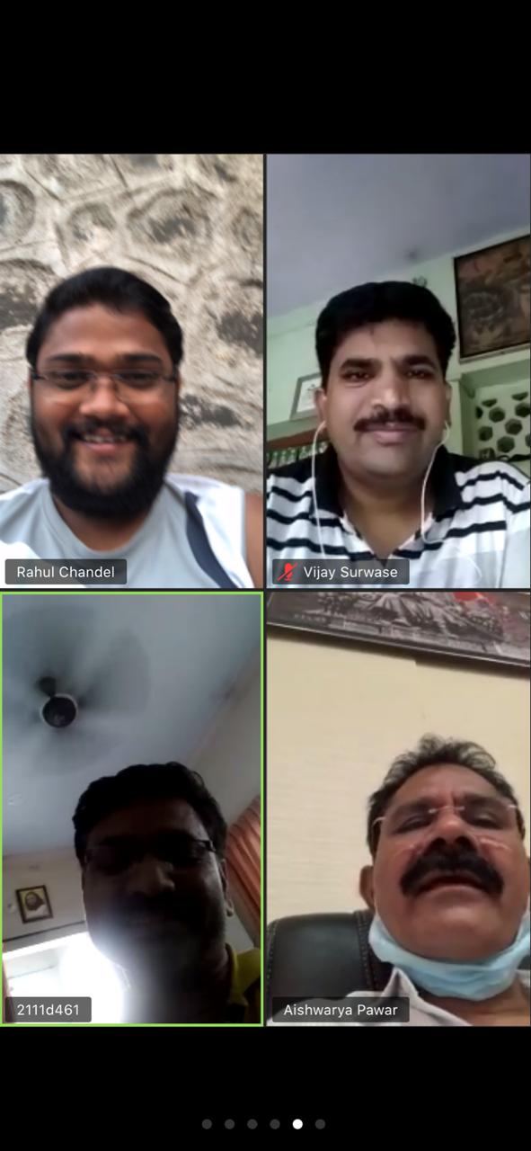 एकनाथ पवार यांनी कृष्णानगर प्रभागातील नागरिकांशी 'व्हिडिओ कॉन्फरन्सिंग'व्दारे साधला संवाद