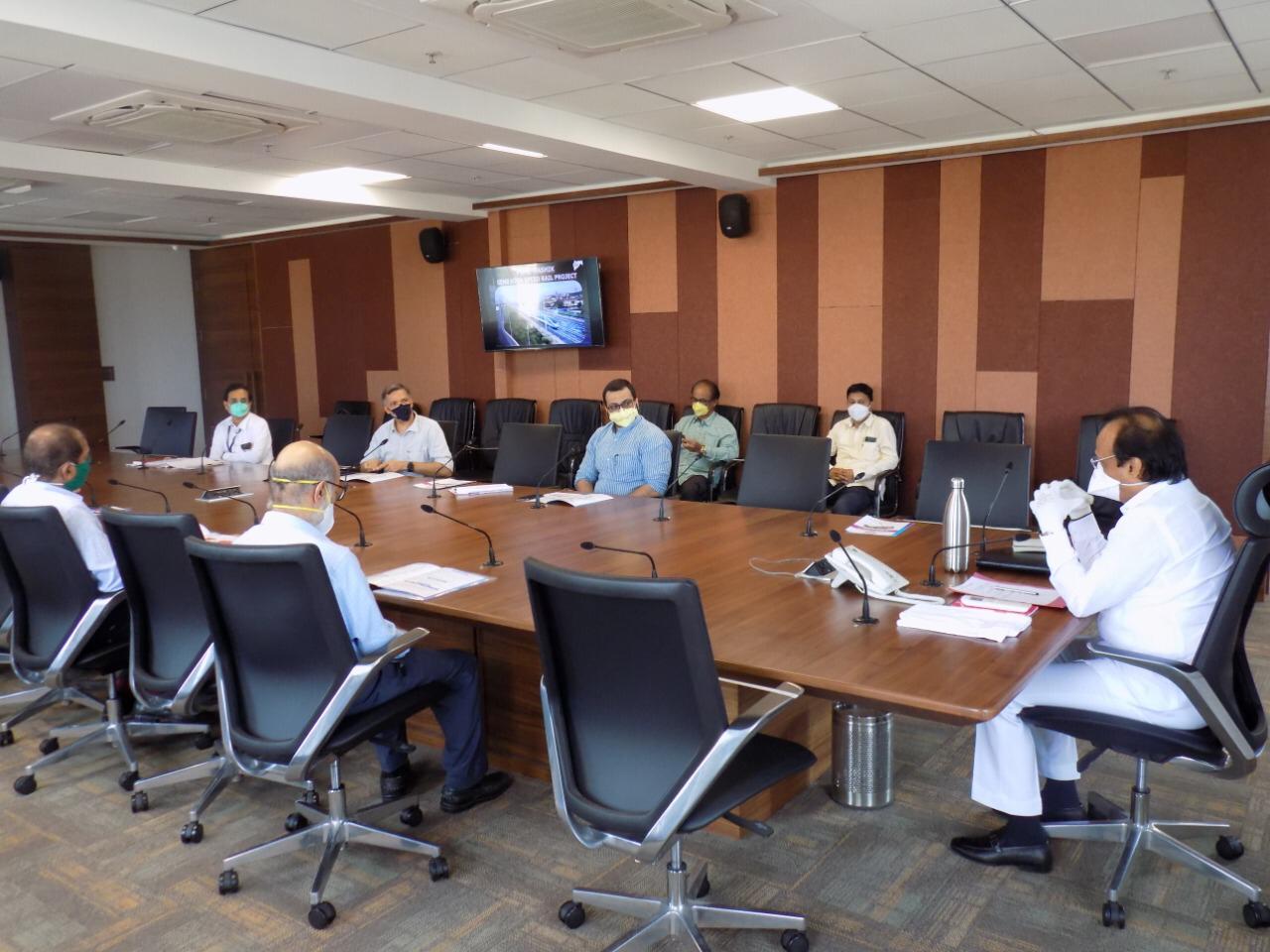 पुणे-नाशिक हायस्पीड रेल्वेसाठी राज्य सरकार अनुकूल; प्रकल्पास गती देण्यात खासदार डॉ. अमोल कोल्हे यांना यश