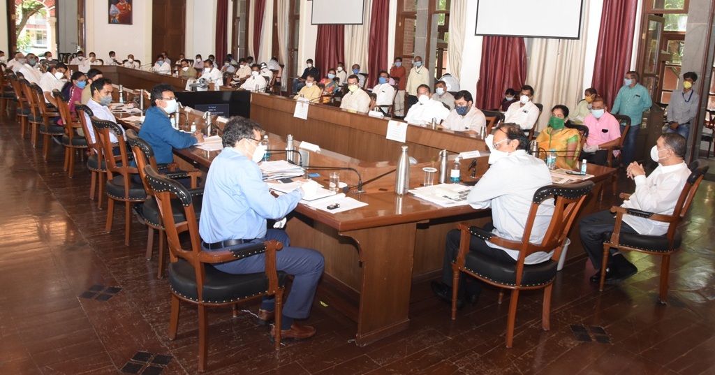'निसर्ग' चक्रीवादळात नुकसान झालेल्या बधितांना जास्तीतजास्त मदत देणार - उपमुख्यमंत्री अजित पवार