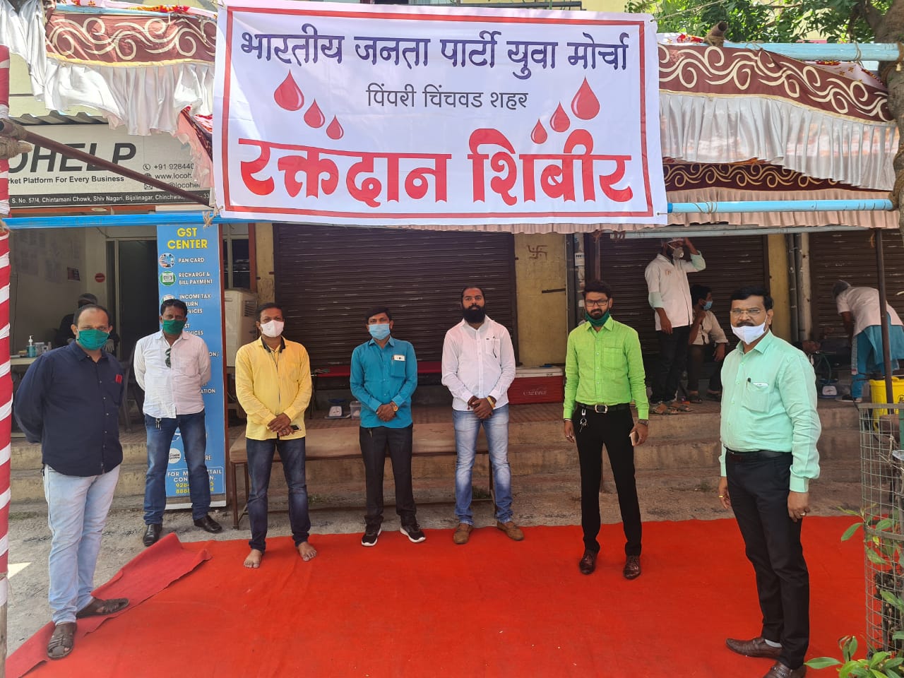 सत्तारुढ पक्षनेते नामदेव ढाके यांच्या मार्गदर्शनाखाली प्रभाग क्रमांक १७ मध्ये रक्तदान शिबीर संपन्न