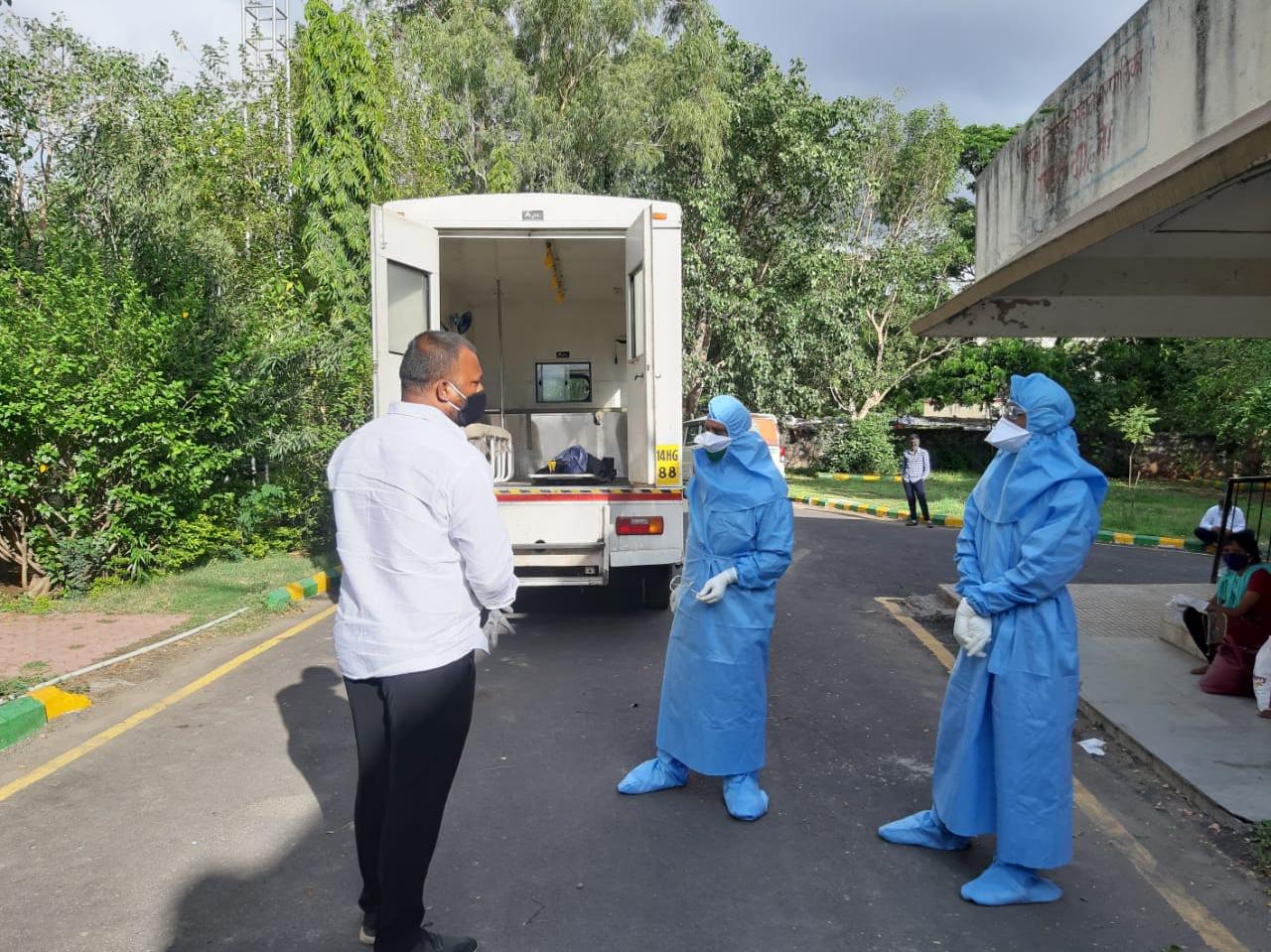 राजकीय हस्तक्षेपामुळेच कोरोनाच्या मृतांचे अंत्यसंस्कार निगडी स्मशानभूमीत - सचिन चिखले