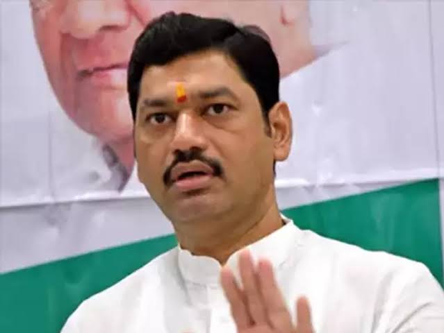 राज्याचे सामाजिक न्यायमंत्री धनंजय मुंडे यांना कोरोनाची लागण