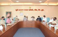खेड, आळंदी व चाकणसह ग्रामीण भागातील कोरोना संसर्ग रोखण्यासाठी प्रतिबंधात्मक उपाययोजनांमध्ये वाढ करावी - जिल्हाधिकारी नवल किशोर राम