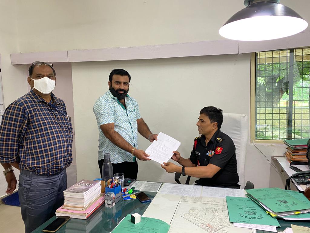 अखेर डेअरी फार्म रेल्वे उड्डाणपुलाचे काम मार्गी; नगरसेवक संदीप वाघेरे यांच्या पाठपुराव्याला यश