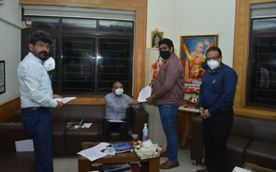 कोरोनाबाधित रूग्णांकडून जादा बिल आकारल्याबद्दल डॉ.डी.वाय.पाटील हॉस्पिटलला कारणे दाखवा नोटीस..!