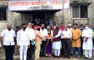 निसर्ग चक्रीवादळाचा फटका बसलेल्यांना खासदार श्रीरंग बारणे यांच्या हस्ते नुकसान भरपाई धनादेशचे वाटप