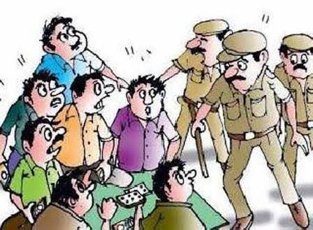 कासारवाडीत जुगार अड्ड्यावर पोलिसांचा छापा; स्वीकृत नगरसेवकासह ७ जणांवर कारवाई