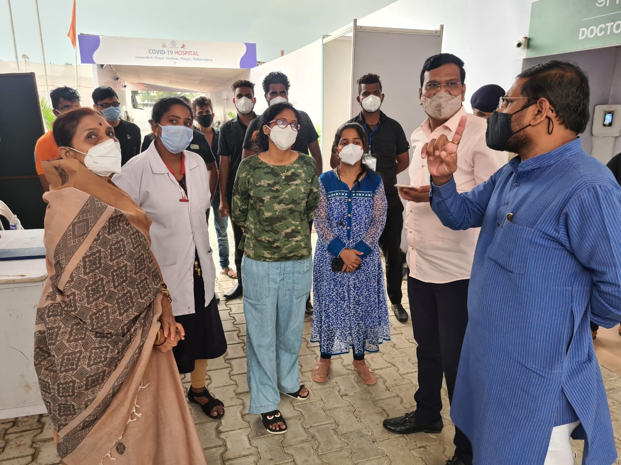 पालकमंत्री अजित पवार व राज्य सरकारच्या भोंगळ कारभारामुळे जम्बो रूग्णालयाचे वाभाडे; महापौर, पक्षनेत्यांचा हल्लाबोल..!
