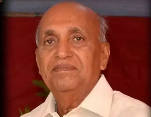 माजी मंत्री व काँग्रेस नेते विलासकाका पाटील उंडाळकर यांचं निधन
