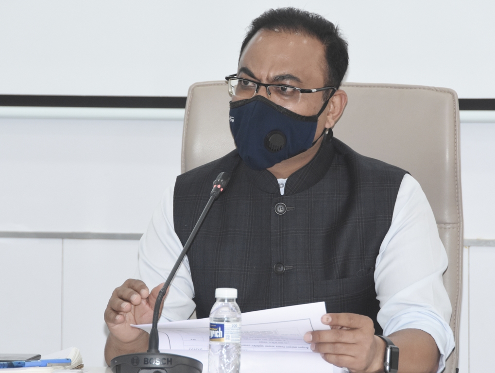 'बर्ड फ्लू' बाबत  कोणत्याही अफवांना बळी पडू नका - जिल्हाधिकारी डॉ. राजेश देशमुख