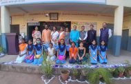 खिंवसरा पाटील शिक्षण संकुलामध्ये दानशूर व्यक्तिमत्वांच्या संगतीने रंगला प्रजासत्ताक दिनाचा सोहळा