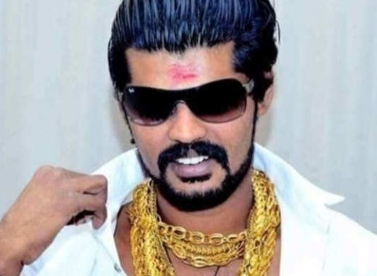 लोणीकंद येथे गोल्डमॅनचा गोळ्या झाडून खून