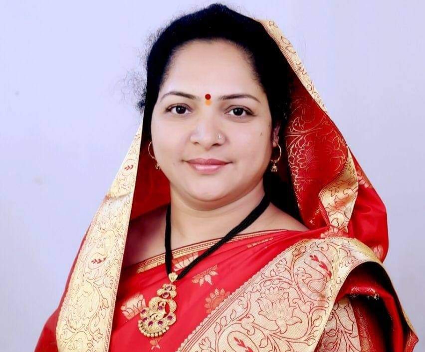 पिंपरी चिंचवडमध्ये भाजपाला सुरूंग; नगरसेविका माया बारणे यांनी दिला शिक्षण समिती सदस्यपदाचा राजीनामा..!