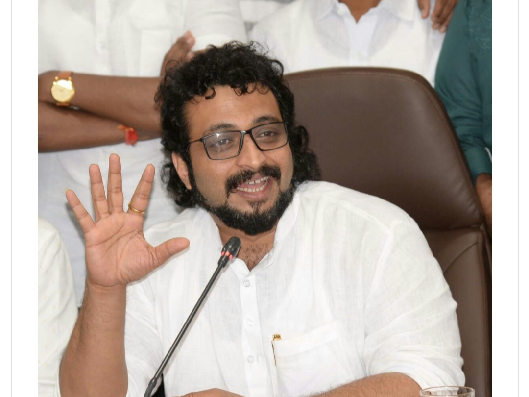 खासदार डॉ.अमोल कोल्हे यांना प्राईम पॉईंट फाऊंडेशनचा 'संसदरत्न पुरस्कार' जाहीर