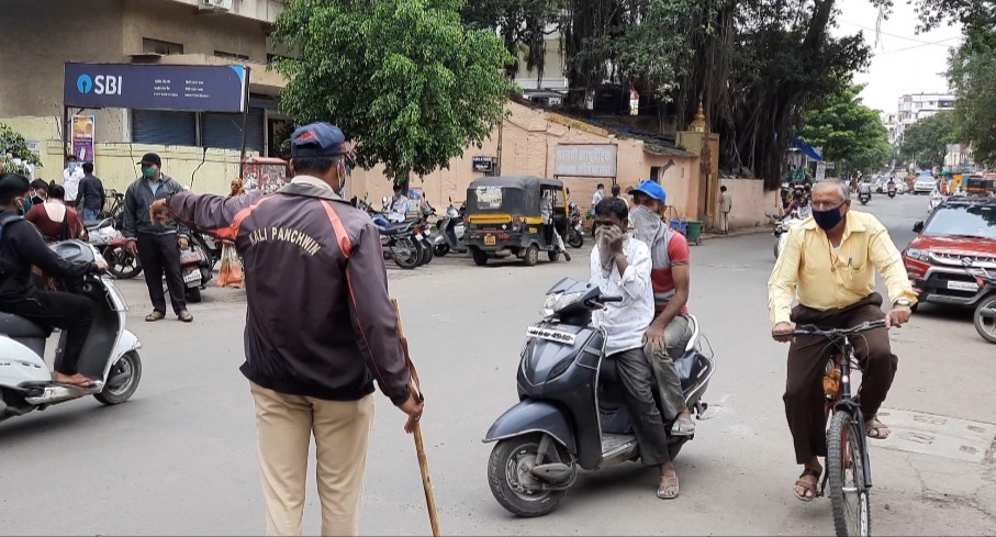 कोरोनाच्या उद्रेकानंतर केंद्राकडून नवी नियमावली, ३० एप्रिलपर्यंत हे निर्बंध लागू