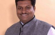 राज्य सरकारने सलून व्यावसायिकांच्या उपजीविकेची व्यवस्था करावी अन्यथा सलून व्यवसाय बंदचे आदेश मागे घ्यावेत - विशाल जाधव