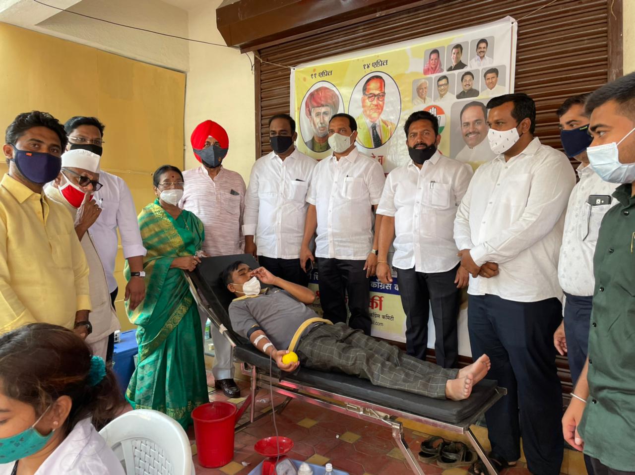 पिंपरी चिंचवड शहर काँग्रेस आयोजित रक्तदान शिबिरास उत्स्फूर्त प्रतिसाद