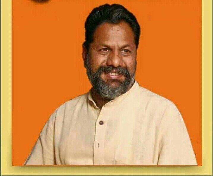 शहरातील खासदार, आमदार, पालिकेतील पदाधिकारी, नगरसेवकांनी स्वखर्चाने ऑक्सिजन, व्हेंटिलेटर युक्त कोविड सेंटर उभारावे - मारूती भापकर