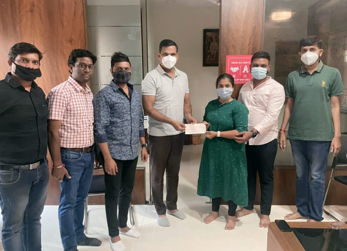 पिंपळेगुरवमधील शुभम गायकवाडला सलाम!; वाढदिवसाचा खर्च टाळून कोरोना रुग्णांच्या उपचारांसाठी कोविड हॉस्पिटलला ५० हजारांची मदत