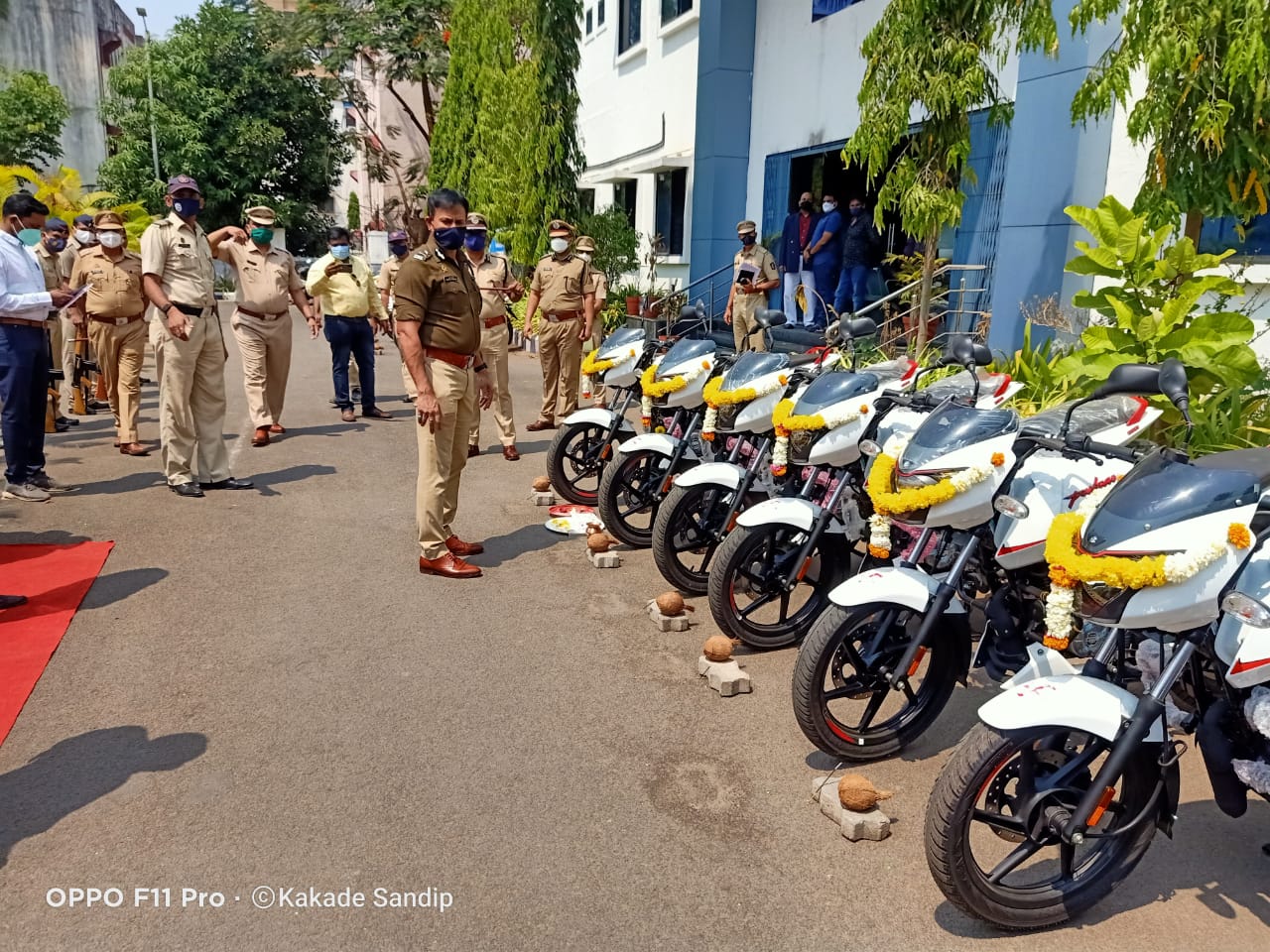 पिंपरी चिंचवड पोलीस आयुक्तालयाच्या ताफ्यात २७ दुचाकी आणि २१ चारचाकी वाहने दाखल..!