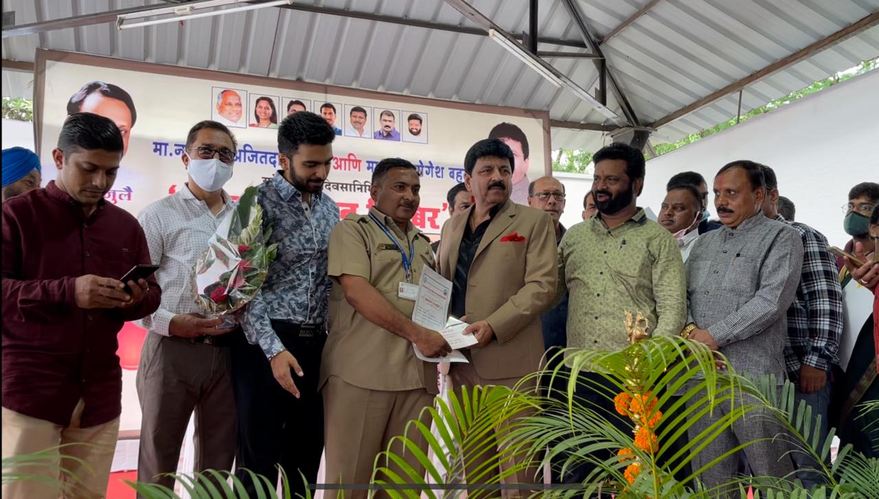 माजी महापौर योगेश बहल यांचा वाढदिवस विविध सामाजिक उपक्रमांनी साजरा; शिबीरात १०३ जणांनी केले रक्तदान