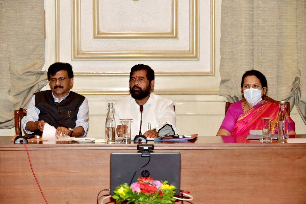 २०२० पर्यंतची गुंठेवारी नियमित करण्याच्या निर्णयाची अंमलबजावणी करण्याचे नगरविकासमंत्री एकनाथ शिंदे यांचे निर्देश