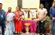 भारतरत्न स्व. इंदिरा गांधी व सरदार वल्लभभाई पटेल यांना अभिवादन