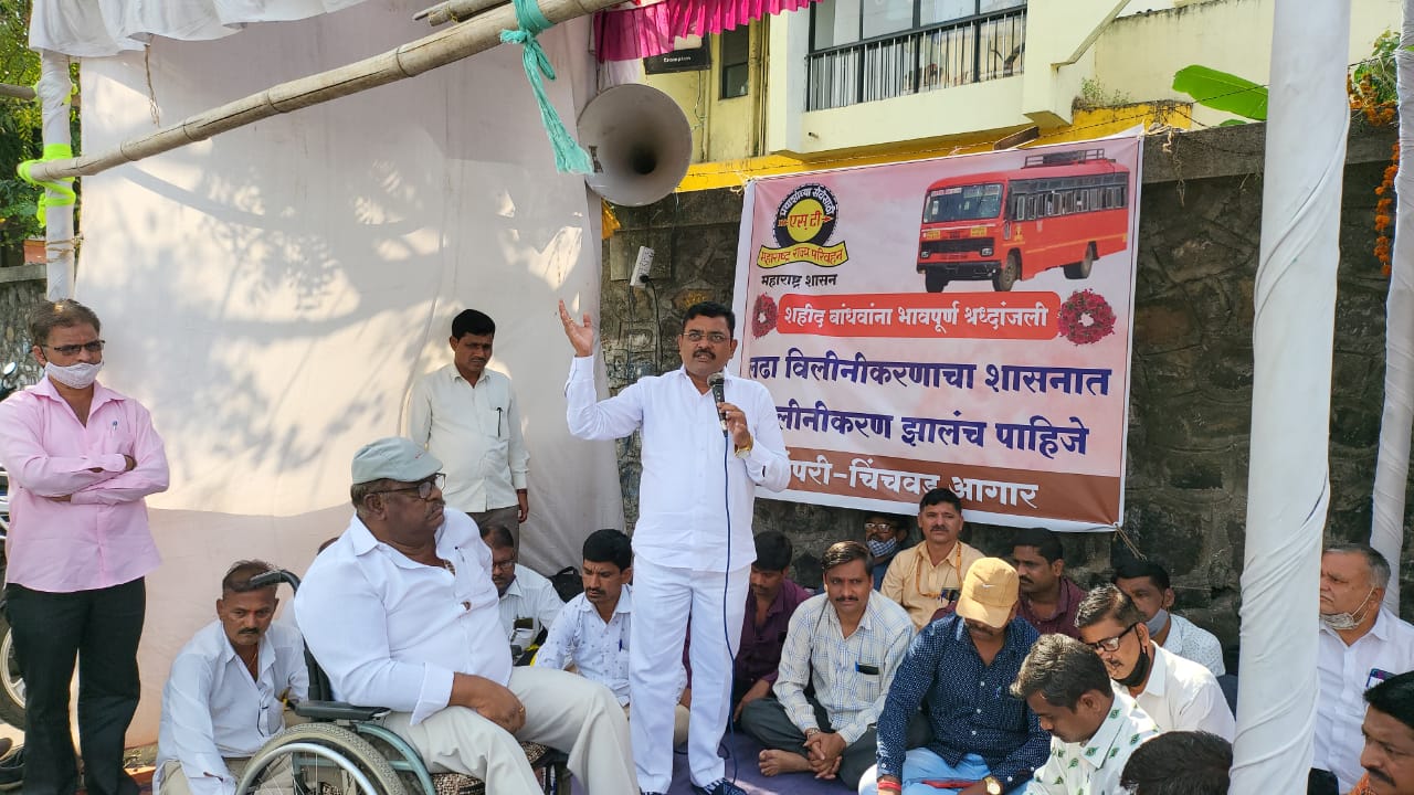 एसटी कर्मचाऱ्यांचे प्रश्न सोडवा, अन्यथा रिक्षाचालक देखील संपाचे 'हत्यार' उपसणार - बाबा कांबळे