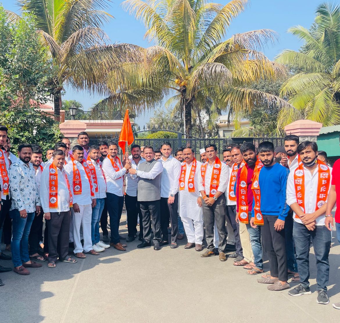 वाकड मधील युवा कार्यकर्त्यांचा खासदार श्रीरंग बारणे यांच्या उपस्थित शिवसेनेत प्रवेश