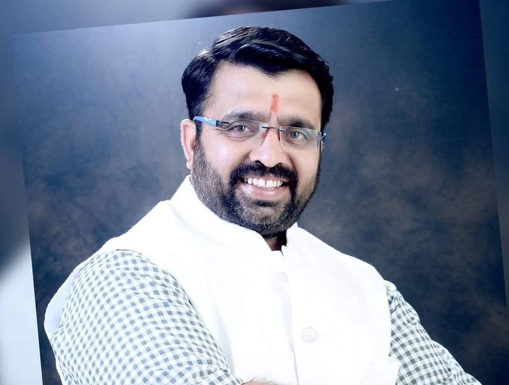 'रेसिडेन्सिअल कॉरीडोर ते इंडस्ट्रीअल कॉरीडोर' वाहतूक नियोजनासाठी पूर्णवेळ सनदी अधिकाऱ्याची नियुक्ती करा - आमदार महेश लांडगे