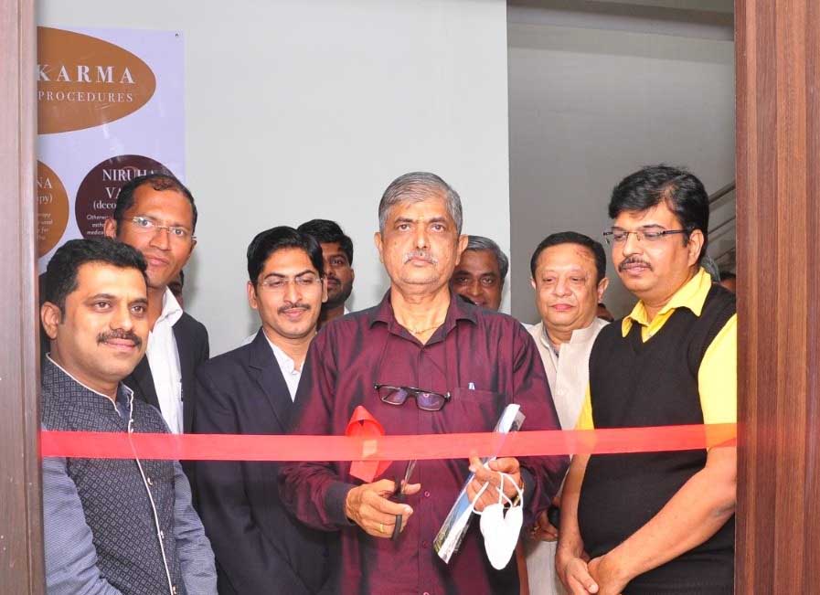 चिंचवड लोकमान्य हॉस्पिटल आयुर्वेद ट्रिटमेंट ॲण्ड रिसर्च सेंटरचे उद्‌घाटन