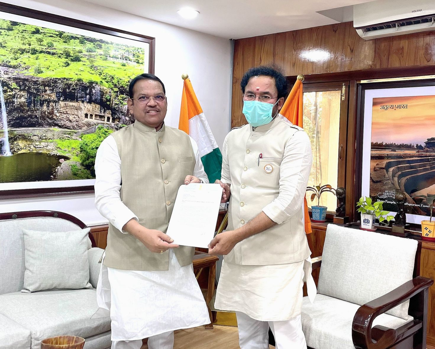 मराठी भाषेला लवकरच अभिजात भाषेचा दर्जा मिळणार; केंद्रीय सांस्कृतिक मंत्री जी.किशन रेड्डी यांचे आश्वासन, खासदार श्रीरंग बारणे यांची माहिती