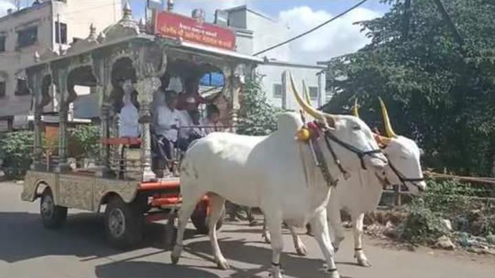 संतश्रेष्ठ श्री ज्ञानेश्वर महाराज पालखी रथ आषाढीवारी सोहळ्यासाठी सज्ज