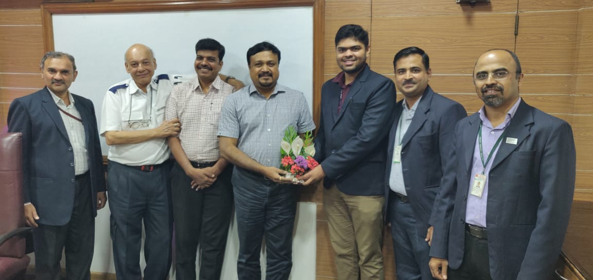 आकुर्डीतील डी.वाय.पाटील महाविद्यालयामध्ये 'डॉक्टर दिन' साजरा