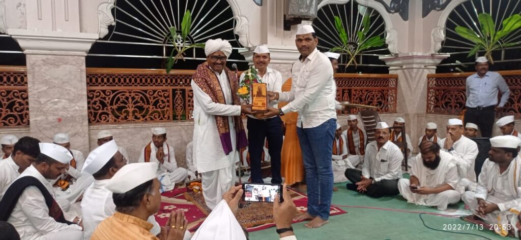 कासारवाडीतील श्रीदत्त साई सेवा कुंज आश्रमात गुरूपौर्णिमा उत्साहात साजरी; विविध क्षेत्रात उल्लेखनीय कार्य करणाऱ्या व्यक्तींचा ‘गुरुगौरव' सन्मान