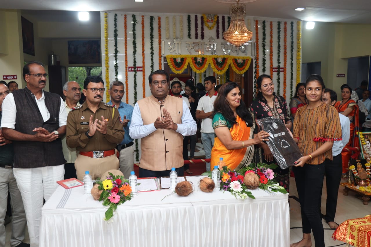 शिवतेजनगर येथील श्री स्वामी समर्थ मंदिरात गुरुपौर्णिमा उत्साहात साजरी