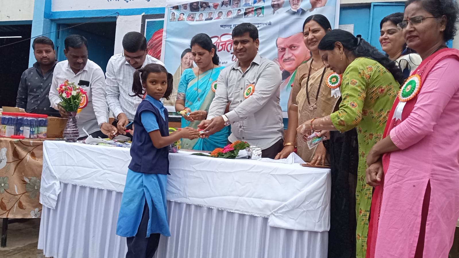 विविध सामाजिक उपक्रमांनी अजितदादांचा वाढदिवस उत्साहात साजरा