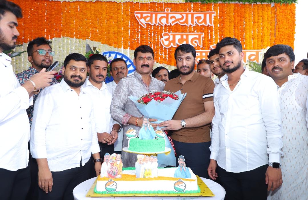 माजी विरोधी पक्षनेते नाना काटे यांचा वाढदिवस युवानेते पार्थदादा पवार यांच्या उपस्थितीत विविध उपक्रमांनी साजरा