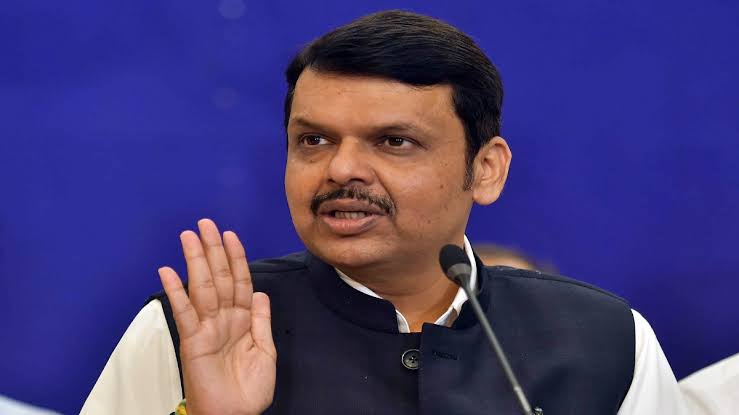 मुंबई-पुणे द्रुतगती महामार्गावर चौथी मार्गीका करण्याबाबत विचार; उपमुख्यमंत्री देवेंद्र फडणवीस यांची माहिती