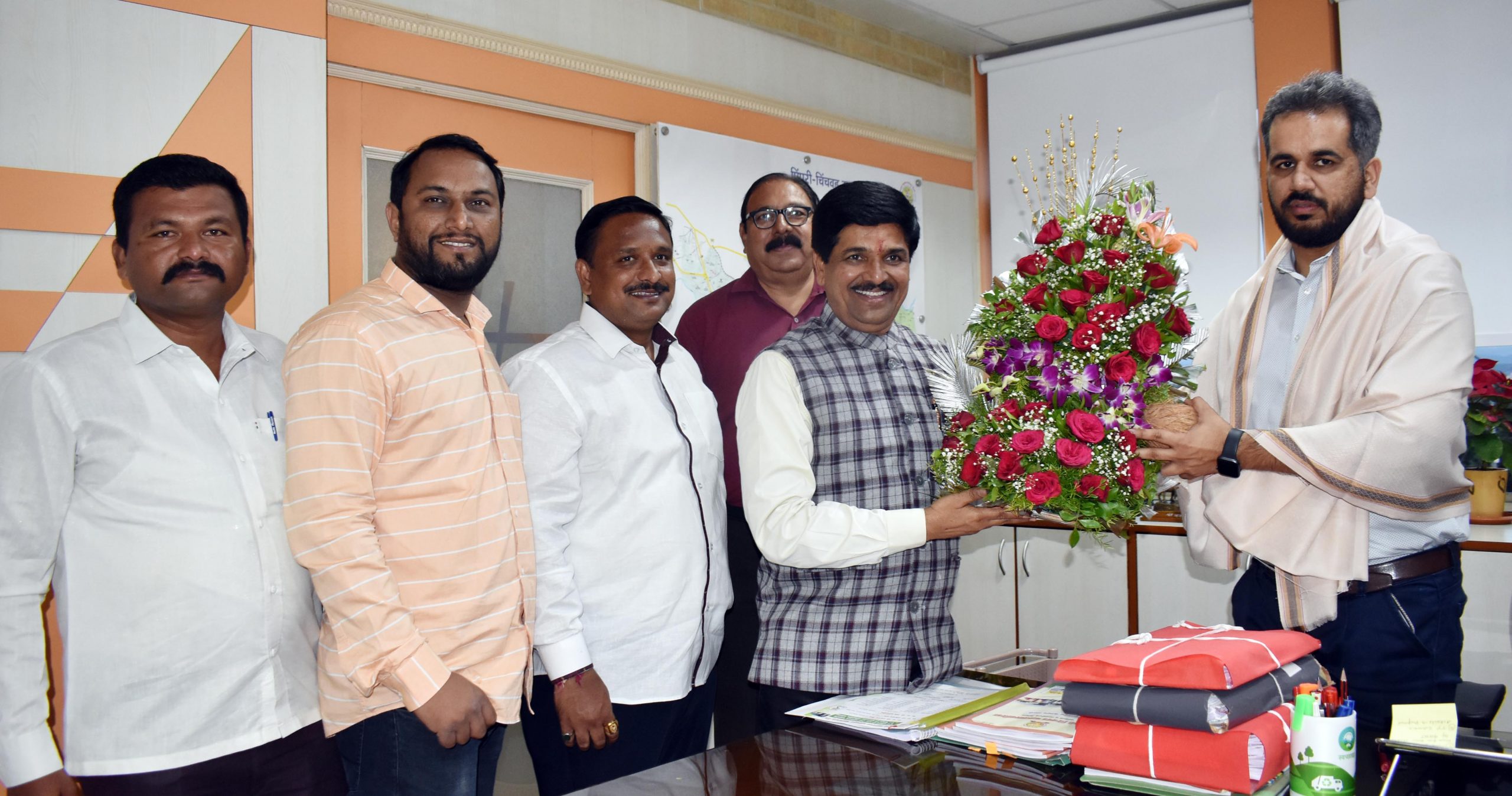 राज्य सरकारच्या आदेशानुसार कोविड काळात काम करणाऱ्या ६८७ कामगारांना कायम करा - यशवंत भोसले