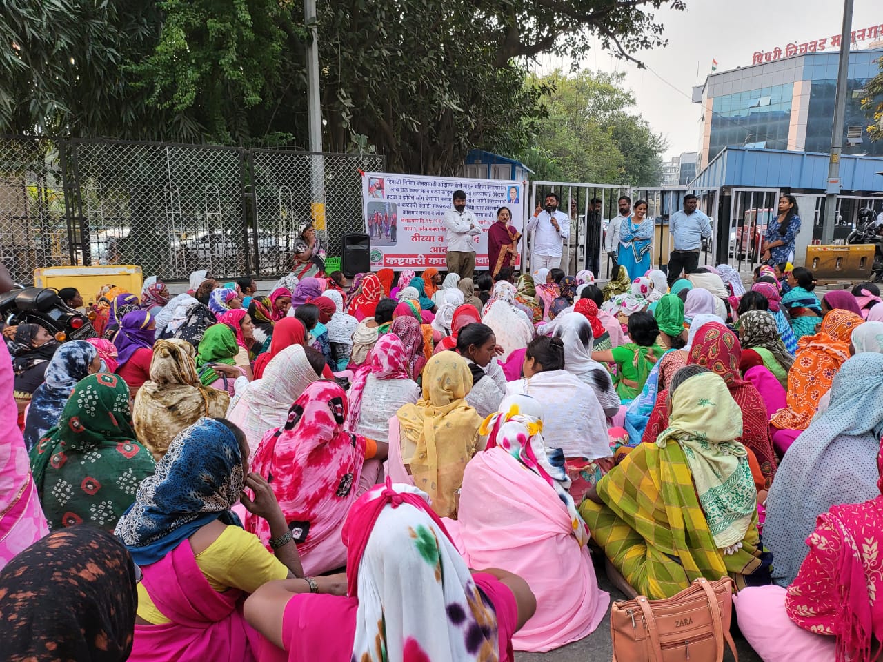 कष्टकऱ्यांवर अन्याय कराल तर येणाऱ्या निवडणुकीत धडा शिकवू - बाबा कांबळे