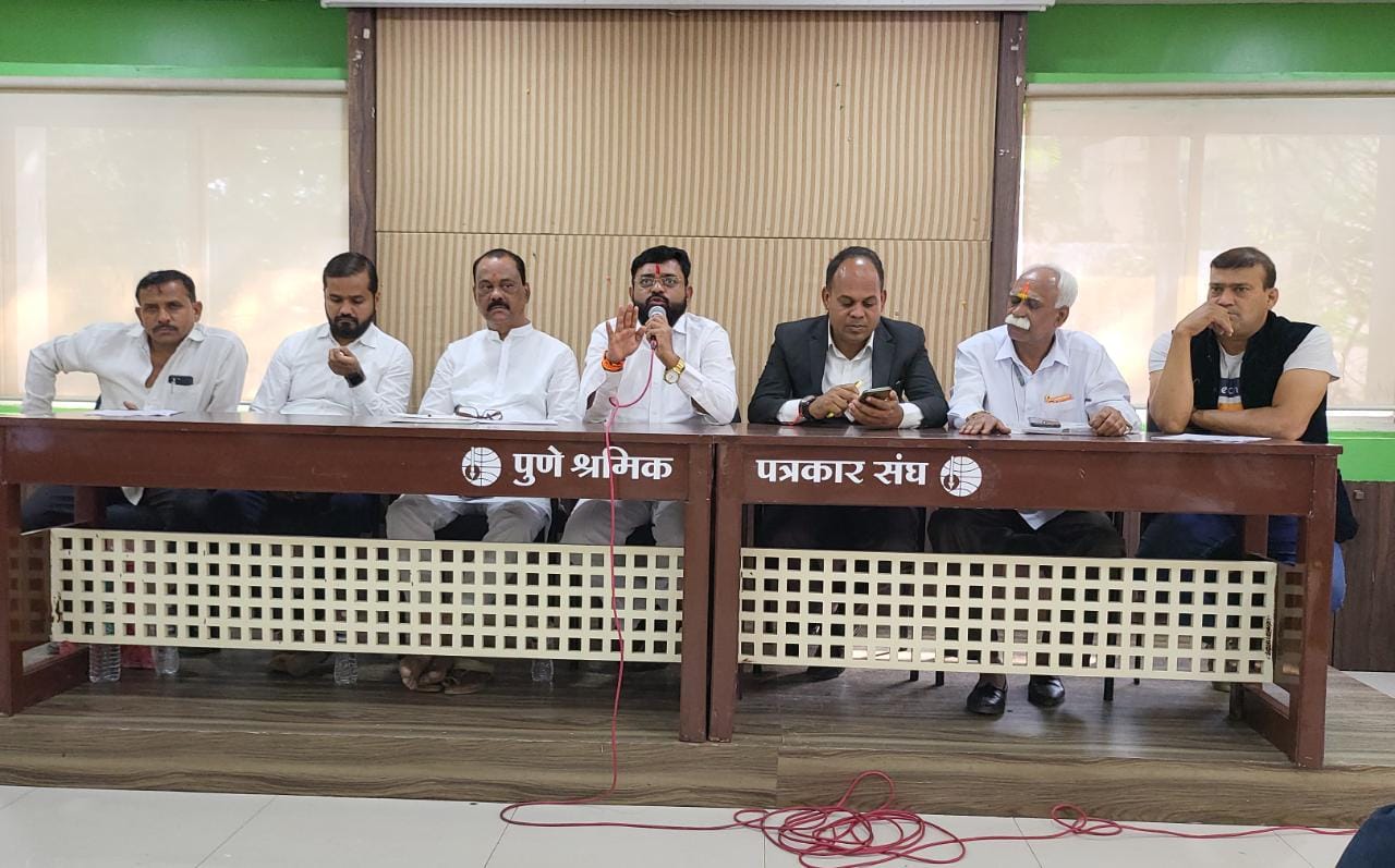 टू व्हीलर टॅक्सी बाबत न्यायालय लढाई सुरू; बाबा कांबळे, आनंद तांबे यांची मुंबई उच्च न्यायालयात इंटरप्रिटेशन याचिका दाखल