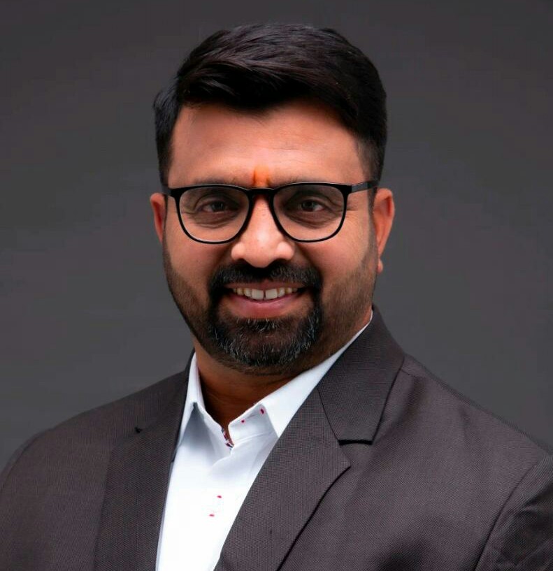 ‘स्पाईन रोड’ ची प्रलंबित कामे तात्काळ मार्गी लावा!