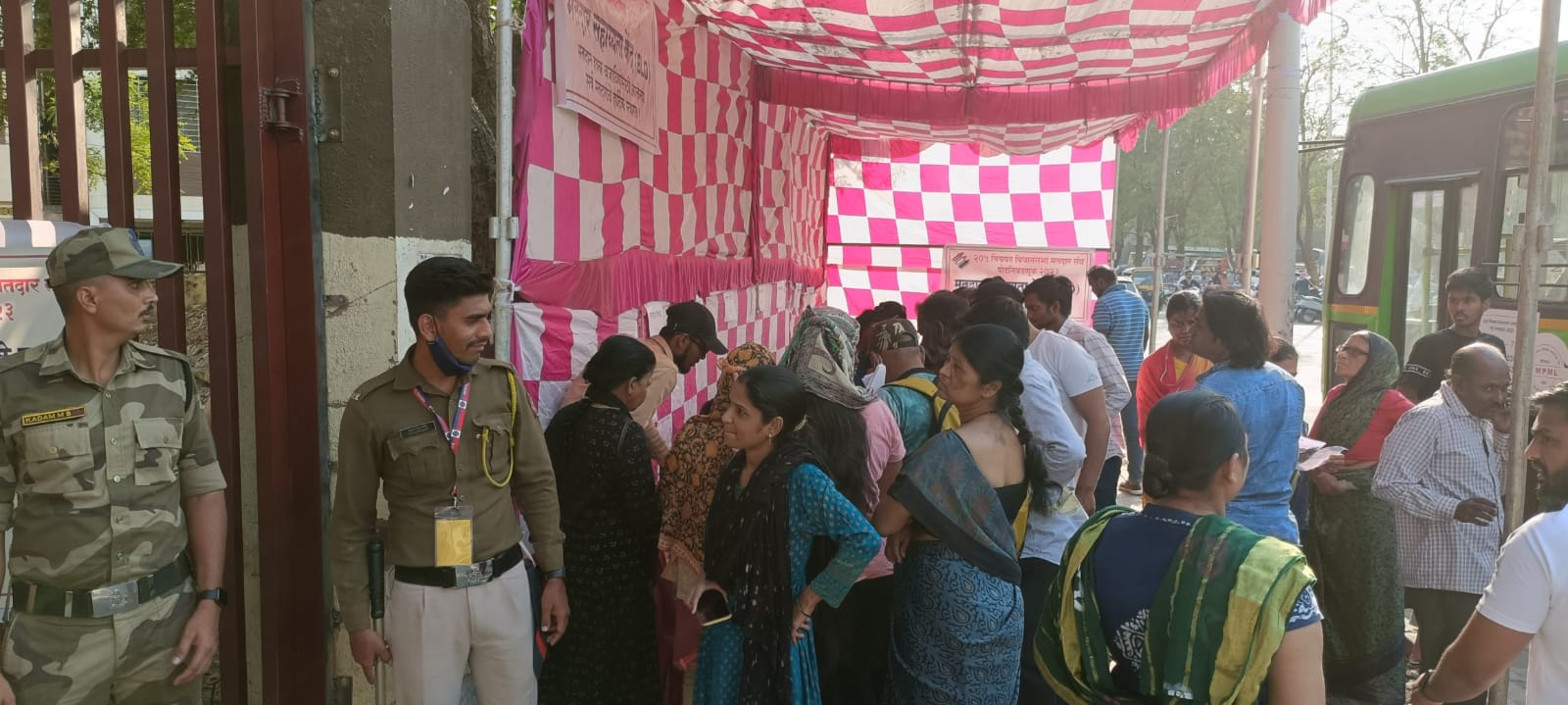 चिंचवड पोटनिवडणूक : शेवटचा एक तास शिल्लक.. सायंकाळी ५ वाजेपर्यंत ४१.०६ टक्के मतदान