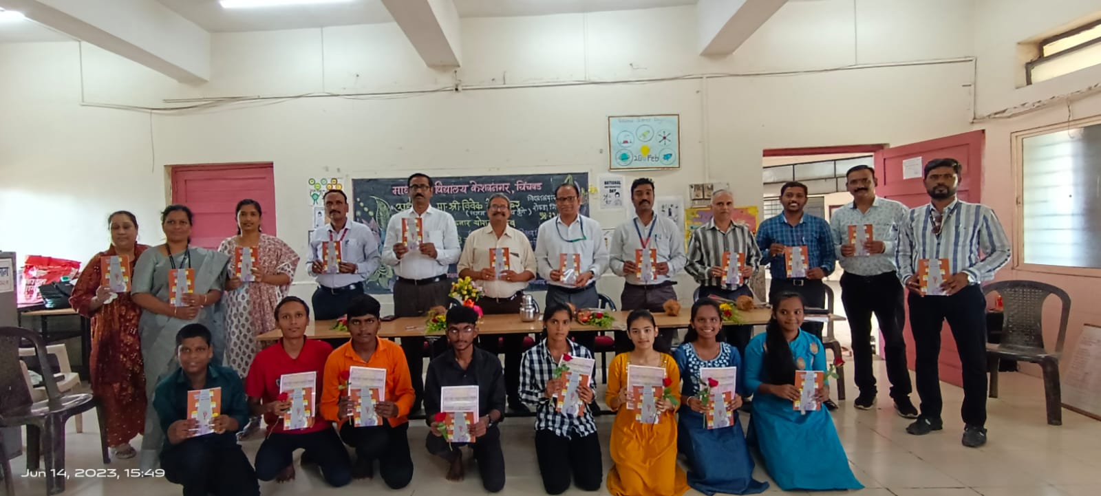 कष्ट, जिद्दीने परिश्रम घेतले तर यशाच्या राजमार्गावर घोडदौड - विवेक वेलणकर