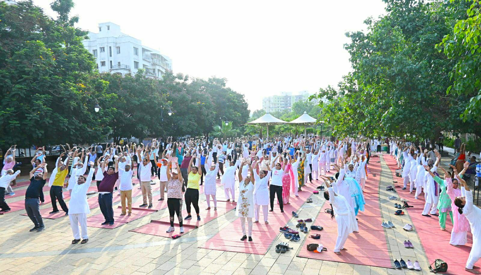 आंतरराष्ट्रीय योग दिनानिमित्त पिंपळे सौदागर येथे योग शिबिर उत्साहात संपन्न