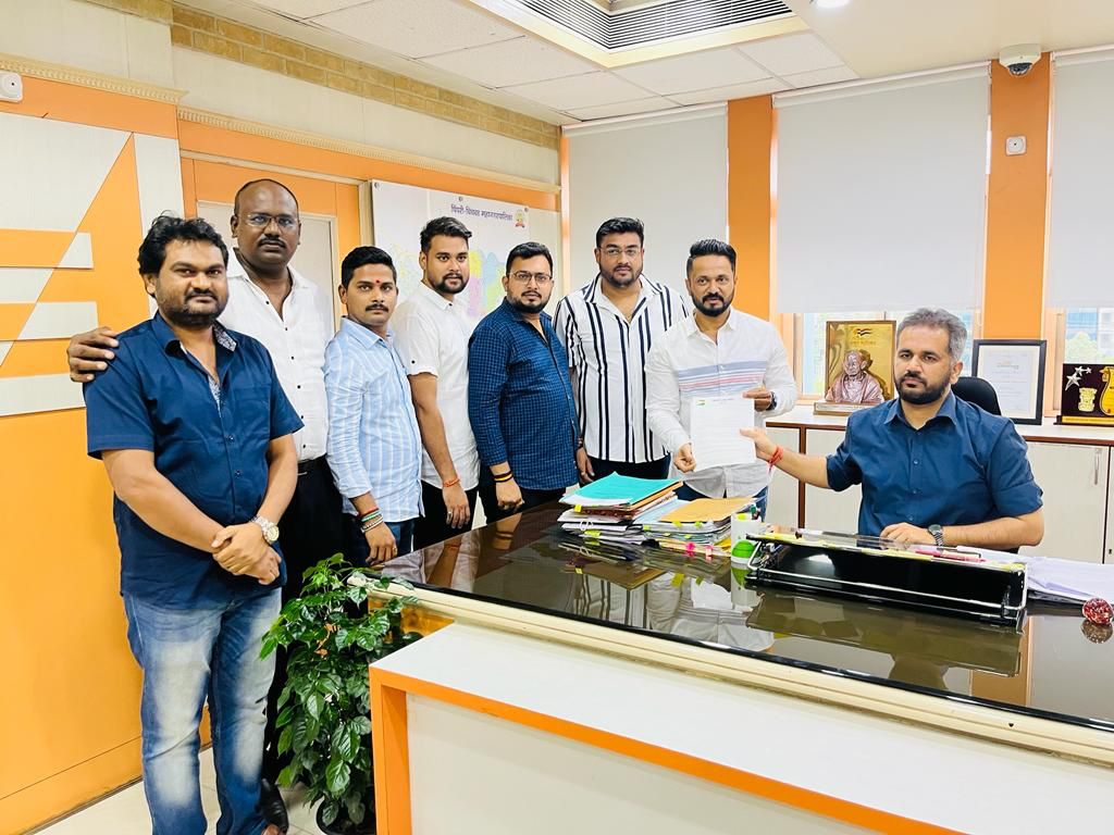 राष्ट्रवादी युवकच्या शिष्टमंडळाने घेतली आयुक्तांची भेट; शहरातील प्रलंबित प्रश्न मार्गी लावण्याची मागणी