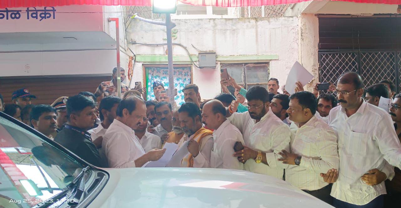 भक्ती शक्ती उद्यान चौकाजवळील जागेसाठी उपमुख्यमंत्री अजितदादा पवार यांना साकडे