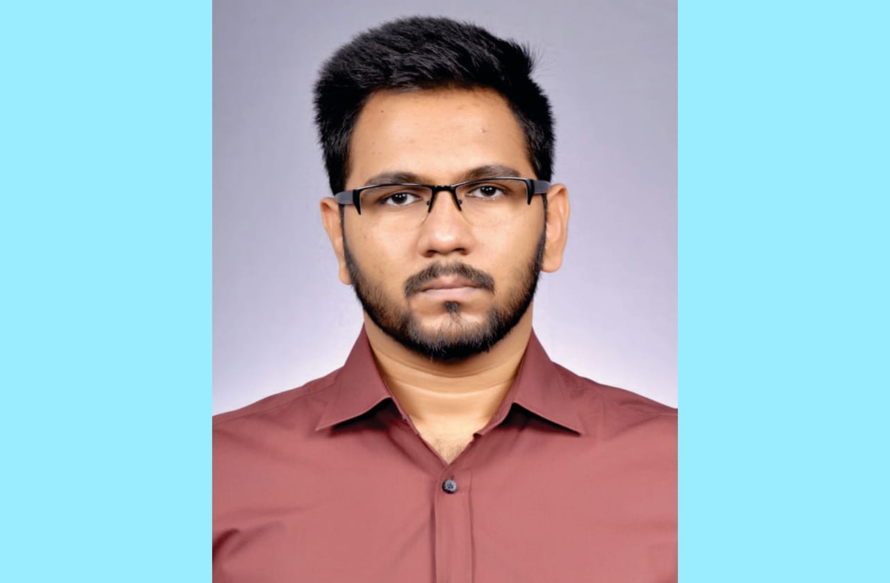सावित्रीबाई फुले पुणे विद्यापीठाची पीएच.डी. पदवी अभिषेक कुलकर्णी यांना जाहीर