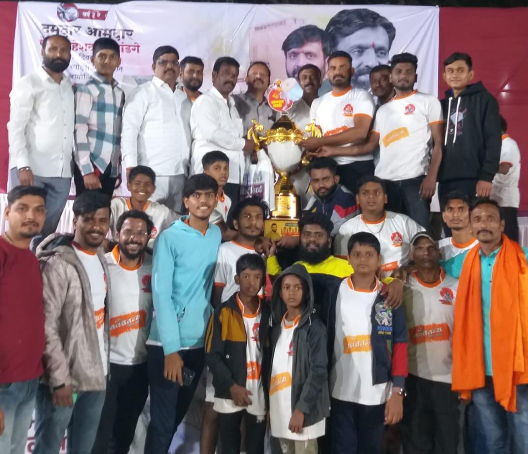 भोसरीमध्ये ढोल-ताशा स्पर्धेचा दणदणाट!